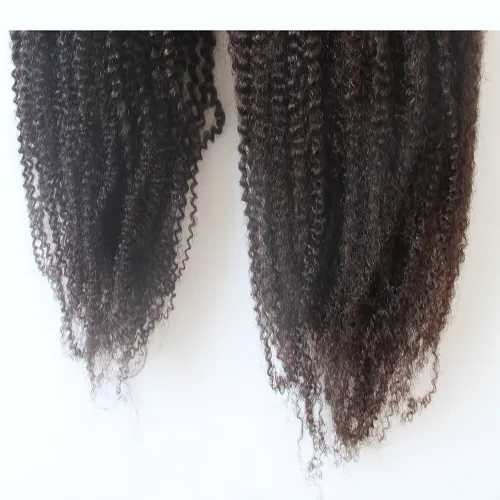 Yuntian Afro Kinky Curly Brazilian Kinky Curly Hair Weave Remy Human Hair Bundles 10-26 tum Naturlig Färg Hårväft