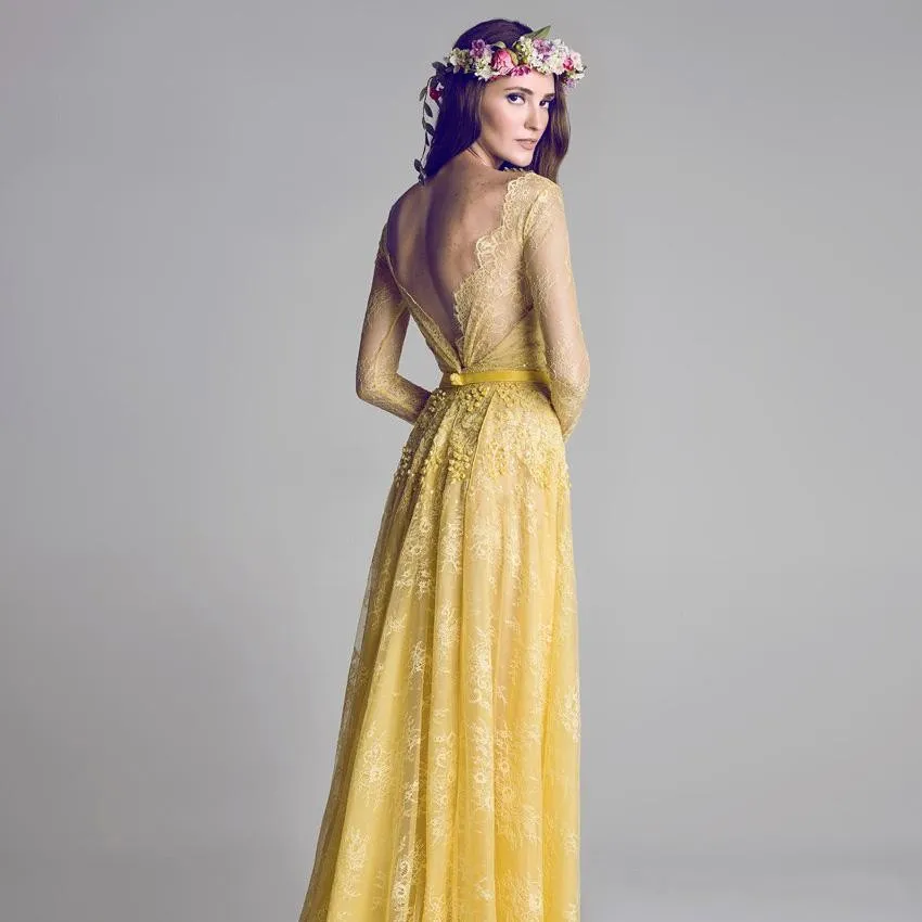 2019 Ny Yellow Lace Bohemian brudtärklänningar Långärmar Täräckade backless Long Maid of Honor Country Guest Party Dress Cheap4112113