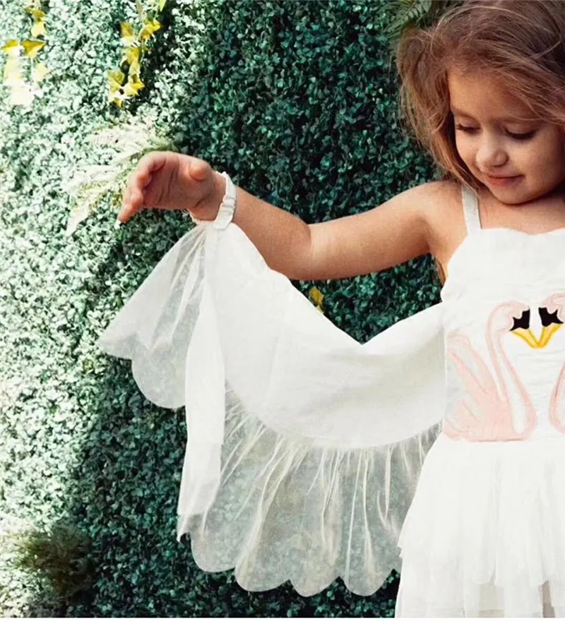 2018 Ropa para niños Alas de cisne extraíbles Vestidos de fiesta de princesa para niñas Vestido de verano Tutu Vestidos para niños para niñas Ropa para niñas pequeñas