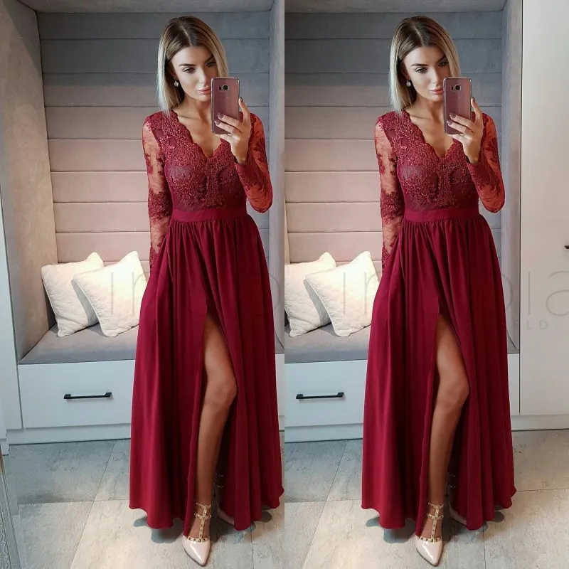 Borgonha Mangas Compridas Vestido de Baile 2018 Sexy Ocasional Vestido Ocasião Rendas Apliques Com Decote Em V Dividir Chiffon Vestidos de Baile Longo Barato