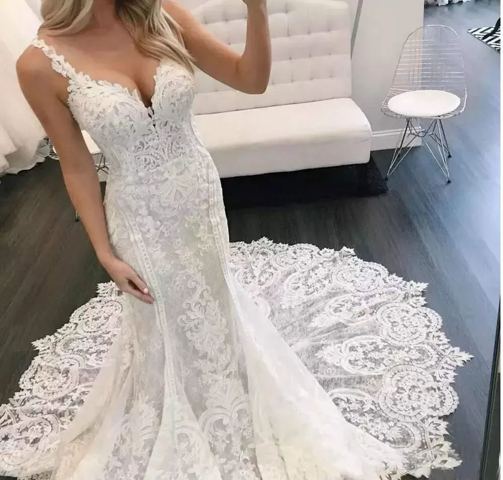 Gorgeous White Lace Mermaid Wedding Dresses Appliqued Straps Backless Country Bridal Gowns Chapel Train Plus Size Vestidos De Nnovia