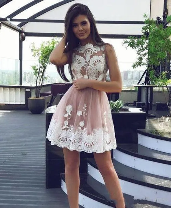 2019 Sexy Sheer Lace Appliqued Short Homecoming Dress Vintage A Line Juniors Sweet 18 Graduation Cocktail Party Dress Plus Size Custom Made