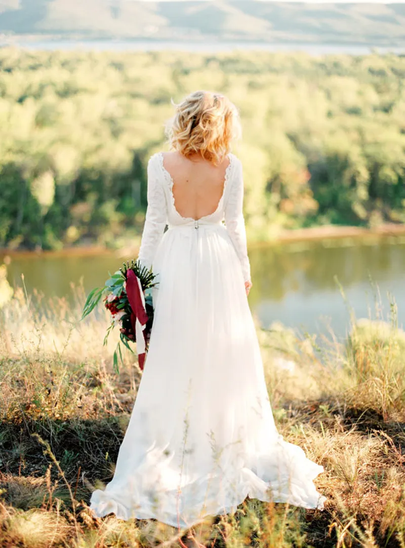 2020 Abiti da sposa da spiaggia a maniche lunghe Abiti da sposa country in chiffon di pizzo con apertura sul retro Vestido De Novia