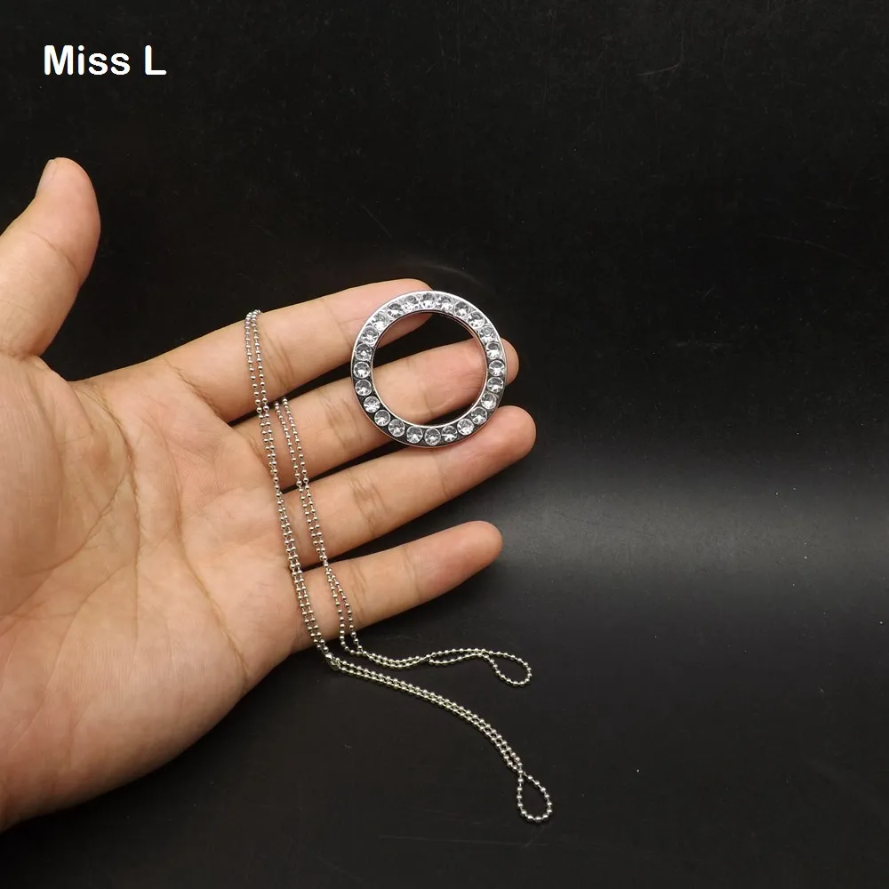 40 mm With Diamond Ring And Chain Close-Up Magic Trick Props Close Up Classic Toys Kid Game