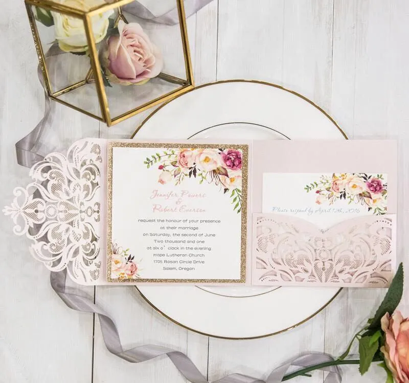 Cartes d'invitation de mariage découpées au Laser, uniques, de haute qualité, personnalisées, à fleurs creuses, bon marché, 2020