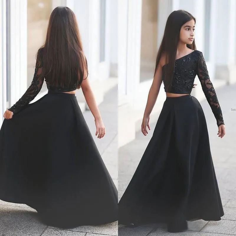 Frete Grátis 2018 Preto de Um Ombro Manga Longa Crianças Vestidos de Baile A Linha de Duas Peças Frisado Flor Meninas Vestidos