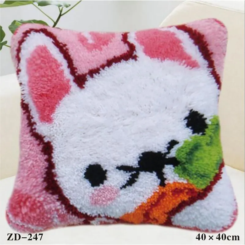 Fashion Waist Pillowcase Creative Handmade Cushion Cover Uncompleted Carpet Embroidery Crafts Cartoon Animals Style Pink Rabbit