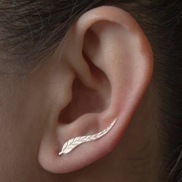 Boucles d'oreilles sur chenilles pour femmes : boucles d'oreilles en forme de feuille, manchette, clous en plumes