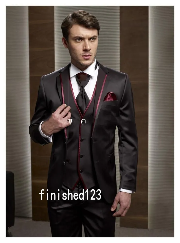 Top Design Groom Tuxedos Dwa Przycisk Brązowy Notch Lapel Groomsmen Najlepszy człowiek Garnitur Mężczyźni Ślubny Garnitury (Kurtka + Spodnie + Kamizelka + Krawat) J382