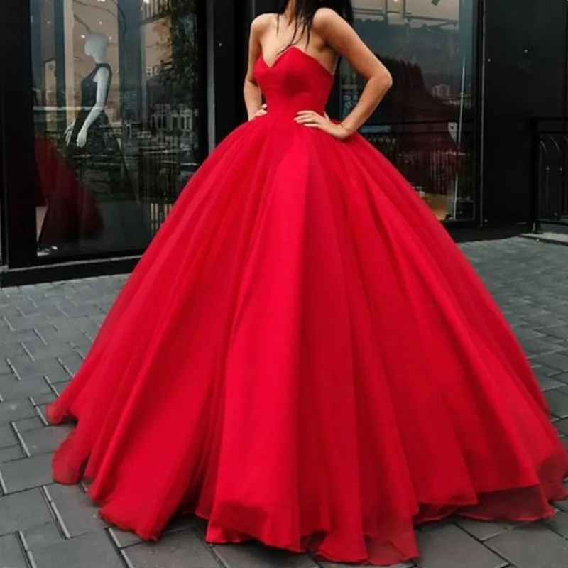 Sexy Red Ball Gown Prom Dress Glamorous V-Neck Sleeveless Lace-Up Backless Red Carpet Dress Stylish Puffy Tulle Floor Length Evening Dresses