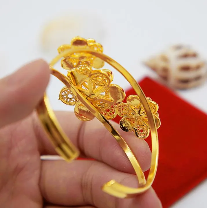 New BRASS PLATE 24k Real GOLD Flower Bracelet Petals Female Gold Plated
