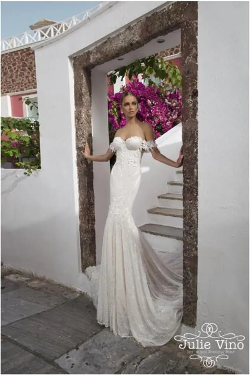 Julie Vino 2018 Sexig Beach Mermaid Wedding Dresses Off Shoulder Backless Beach Brudklänningar Custom Made Boho Wedding Dress4777383