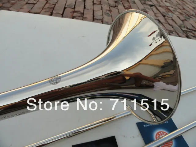Tono professionale di Eb Alto Xinghai dello strumento musicale del trombone regolabile superficie nichelata con il tono perfetto della scatola di nylon