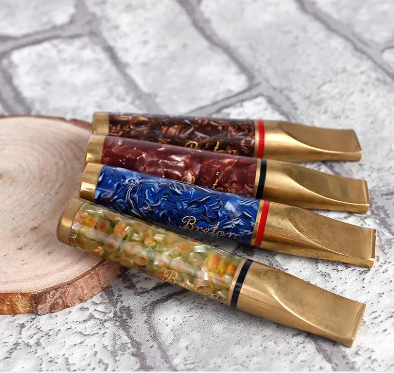 High grade fashionable copper resin, cigarette holder, cigarette holder and cigarette fittings.