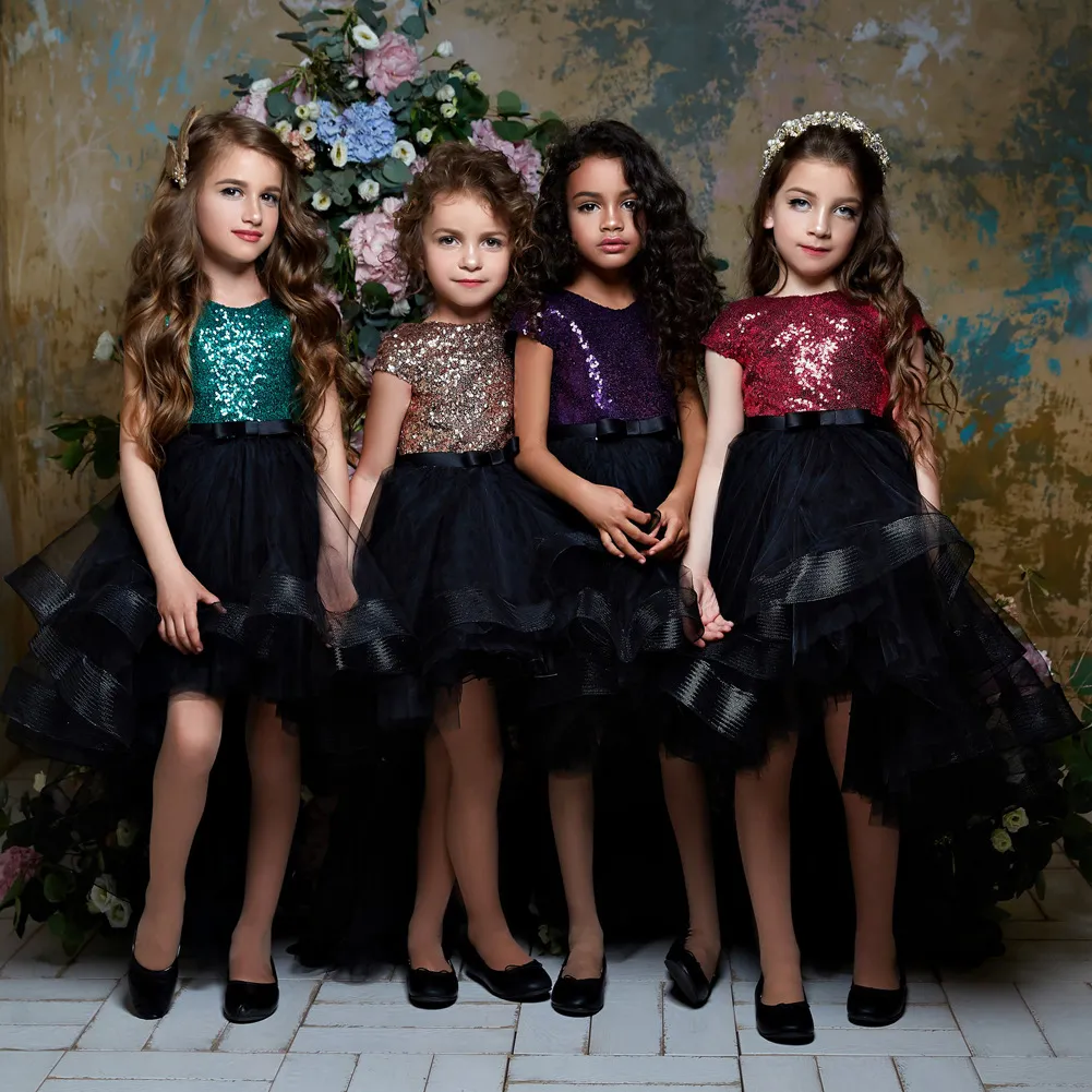 Hej lo blomma tjejer klänningar 2018 sequins bodice tiered black tulle kjol korta ärmar barn födelsedag fest klänningar med båge tillbaka