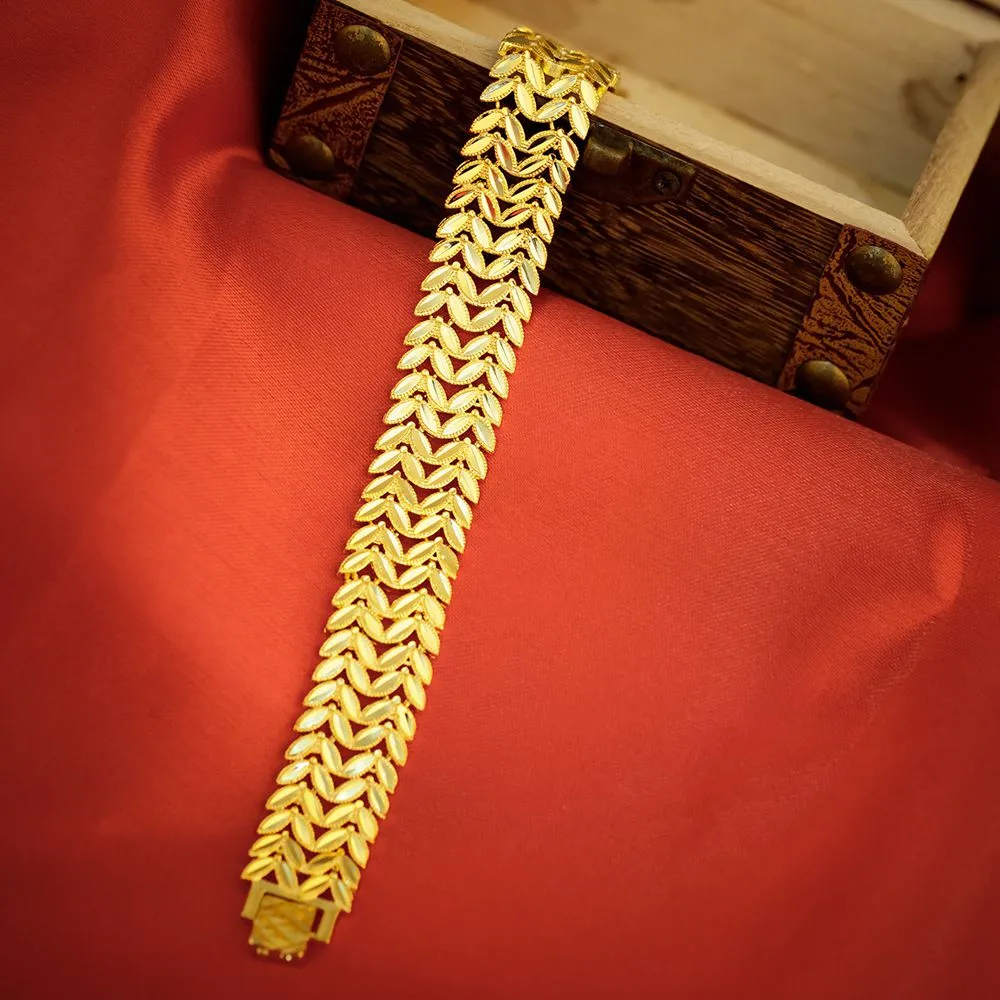 Bracelet au poignet de 17 mm Chaîne de la chaîne design18K jaune en or jaune Femme Classic Femme Bracelet 7,87 pouces Longue