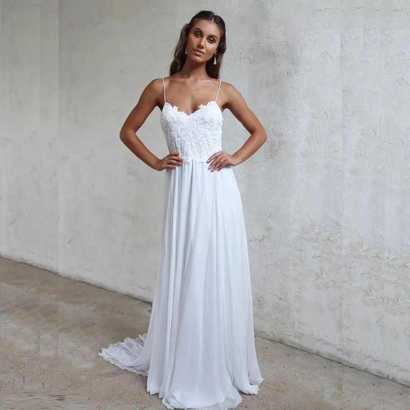 pas cher LORIE plage robes de mariée bretelles spaghetti 2018 Robe de soirée Vintage dentelle haut femmes élégantes Boho en mousseline de soie longue Robe de mariée