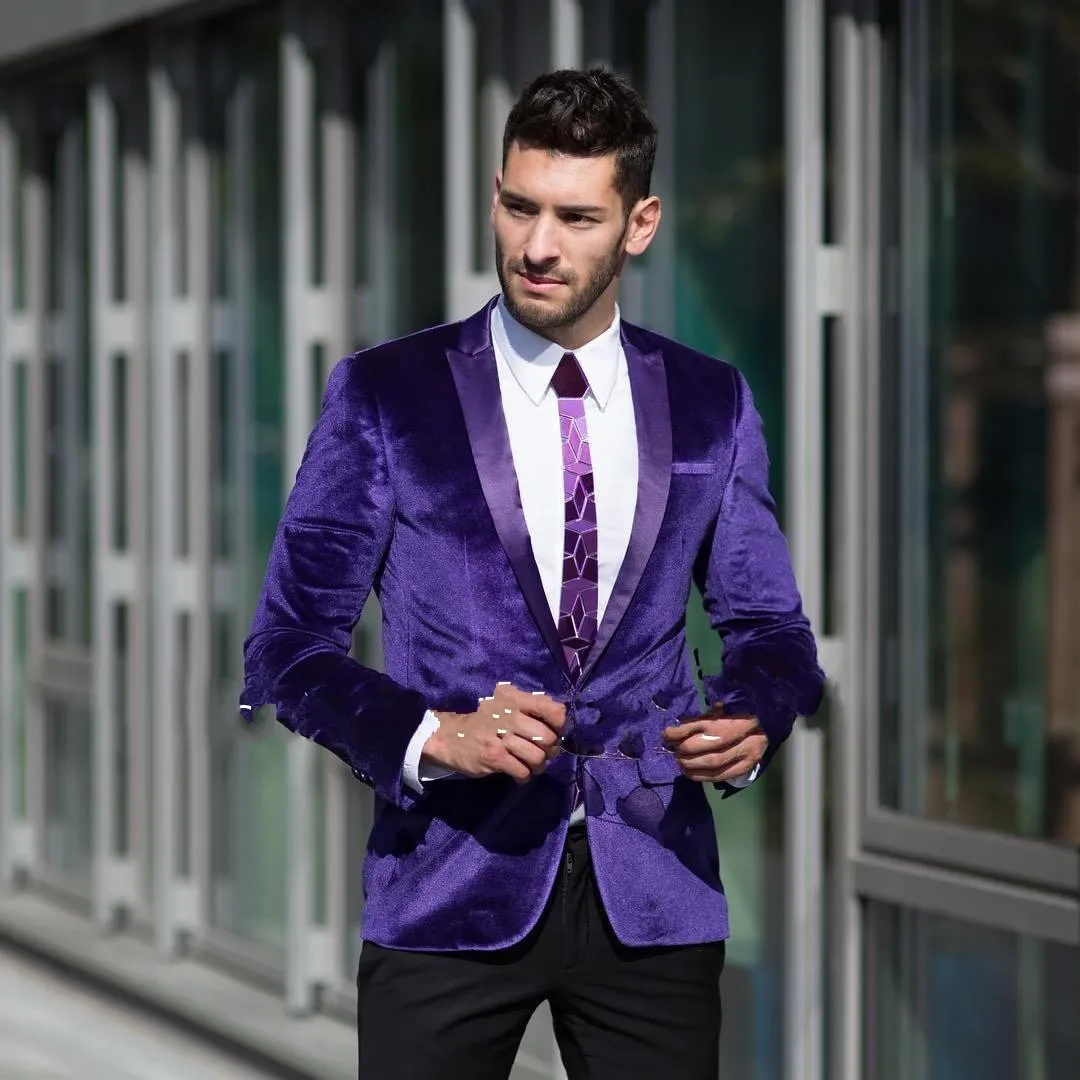 Autumn Winter Fashion Purple Velvet Groom Tuxedos Men Wedding
