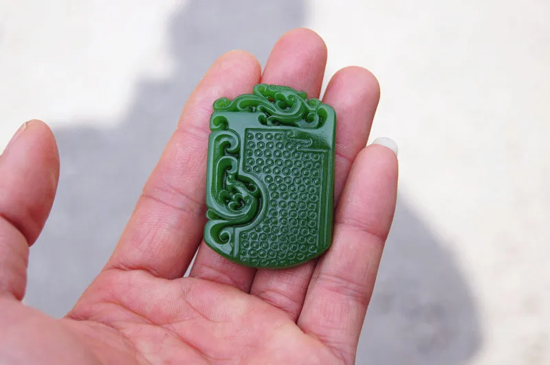 무료 배송 - 아름다운 외부 몽골 jade grain dragon과 phoenix card 부적. 손으로 조각 한 목걸이 펜던트.