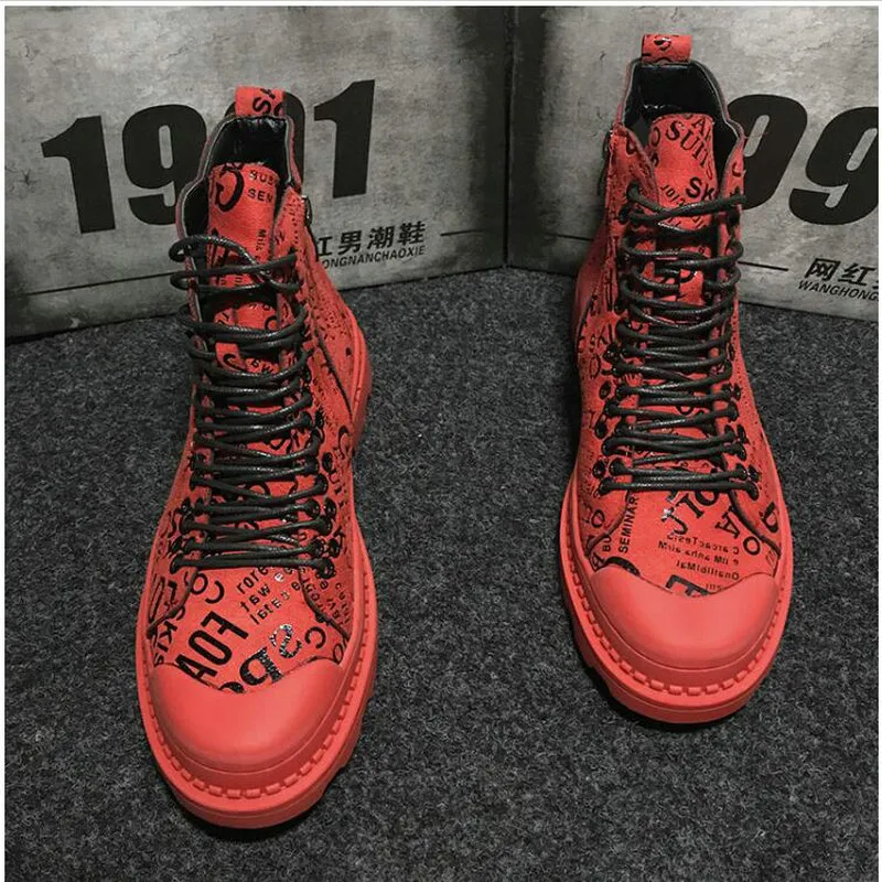 Botas militares rojas 2025