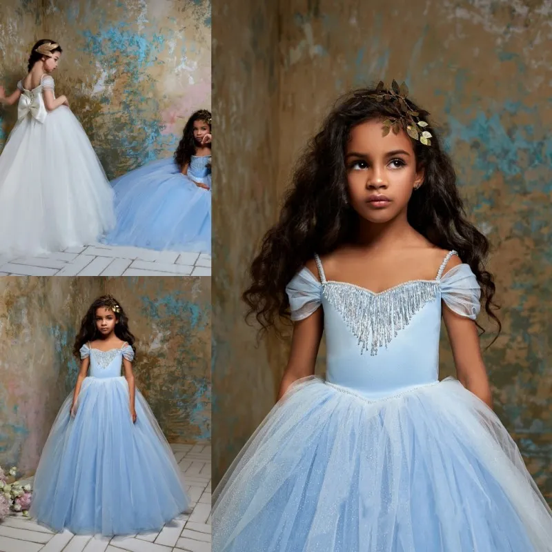 Pentelei 2019 Assepoester Meisjes Pageant Jurken Spaghetti Off The Shoulder Beaded Princess Kids Flower Girls Jurk verjaardagstoga's