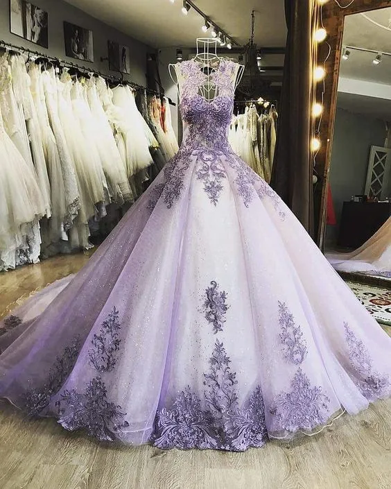 Lawenda Romantyczne Prom Dresses Długa Koronkowa Suknia Balowa Sukienka Wieczorowa Nosić Luxury Zroszony Party Party Specjalna okazja Dress