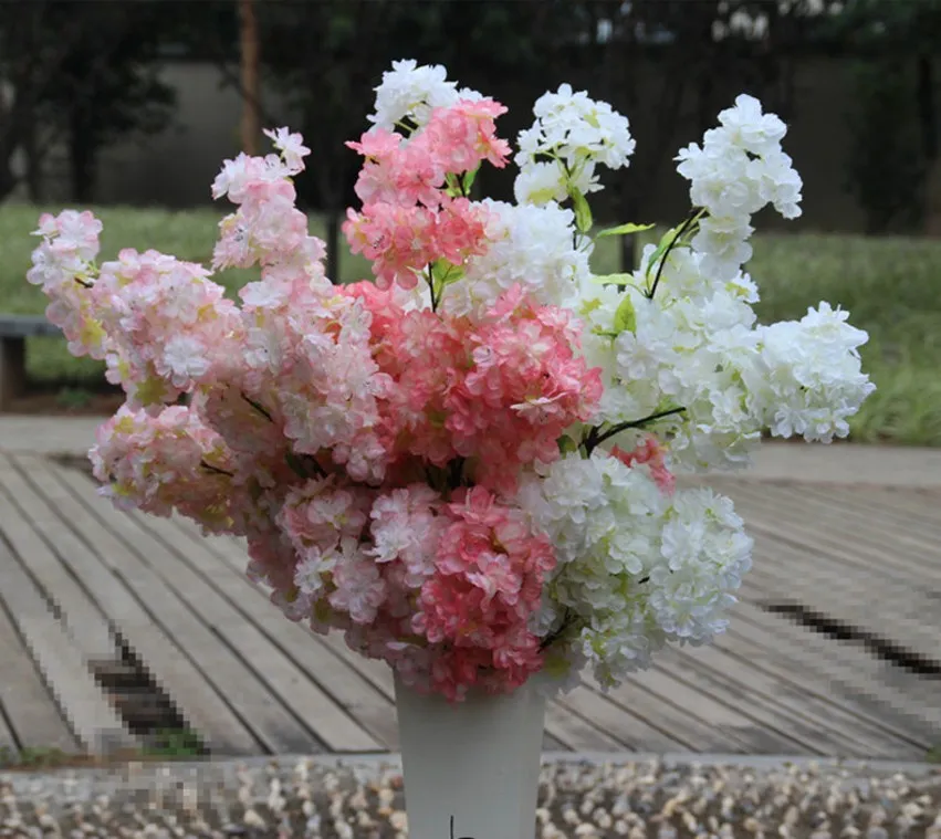 Artificial slik flores de cerejeira cachos festa em casa casamento falso sakura ramo flor de seda cereja diy decorações de árvore ameixa decorati7596653