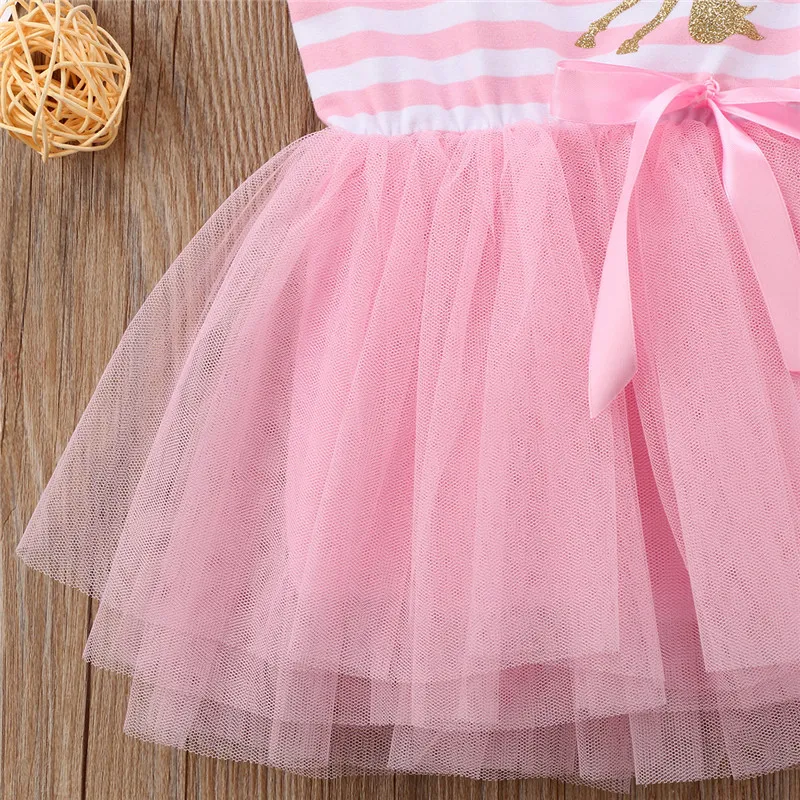 Summer Baby Girls Sukienki 2018 Nowe Dzieci Dziewczyna Bez Rękawów Łuk Cartoon Cekiny Unicorn Dresses Baby Girls Casual Paski Tulle Princess Dress