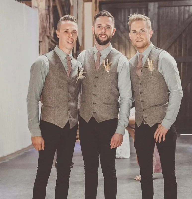 2020 Chalecos de novio para boda Traje de padrino de boda Slim Fit Chaleco de traje para hombre Vestido de fiesta de graduaci n Vestido de novia