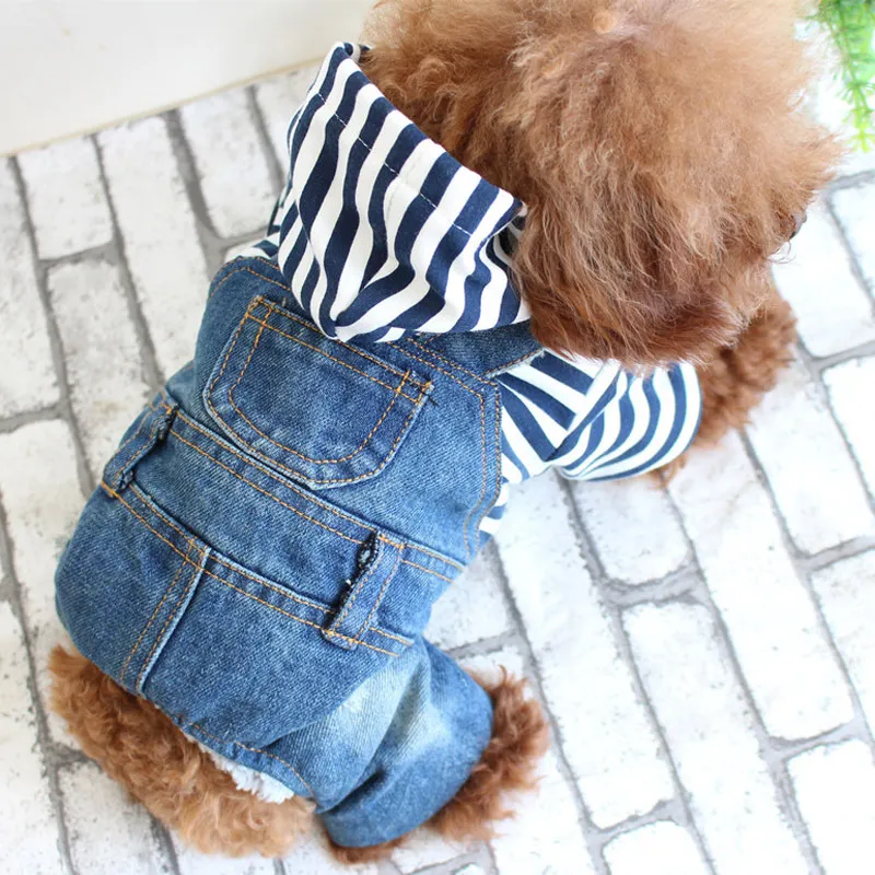 2018 Jeans a quattro gambe Primavera Autunno Strisce Vestiti cani Cinturino Pantaloni in denim Tuta Abbigliamento cani cappotti cani Taglie forti