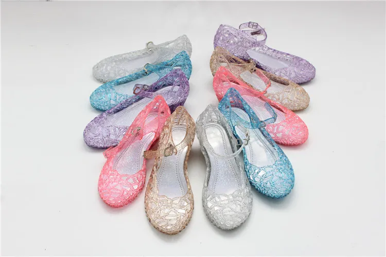 Nouveaux enfants chaussures fille princesse chaussures bleu cristal sandales filles Cosplay chaussures bleu PVC trou flocon de neige sandale enfants A-542