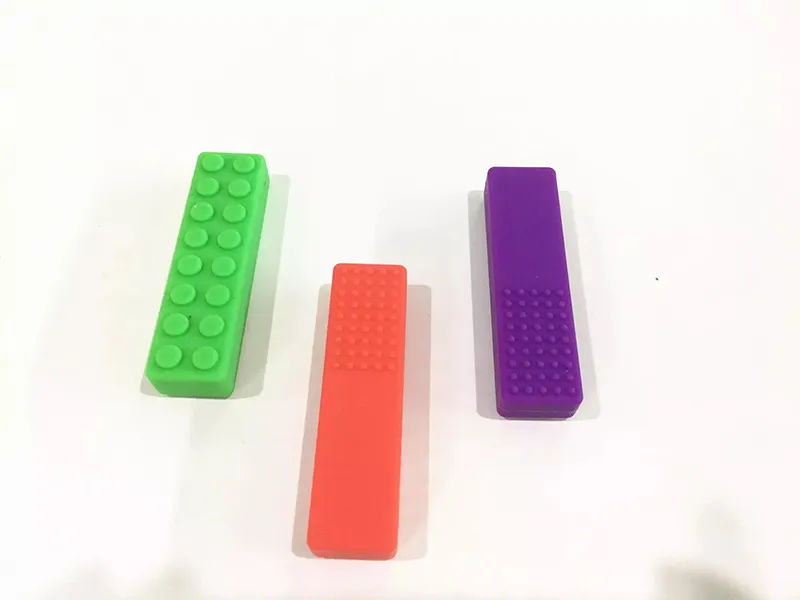 Silicone Brick Chew Teether Soft Teething Brick Pendant Necklace Baby Chewing Biting Soothers Chewlery Toys Toddlers Gifts3372140