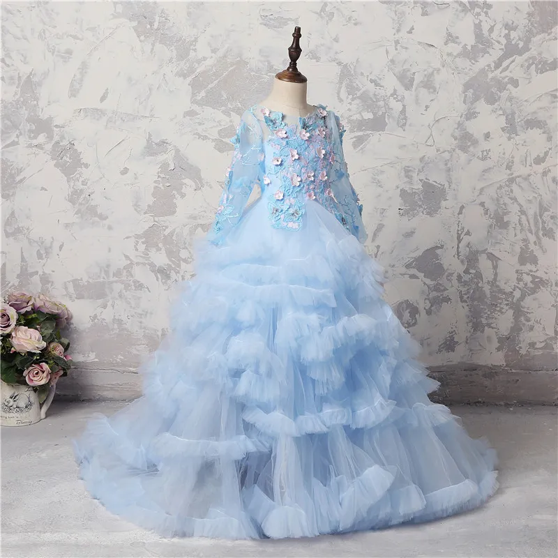Buz Mavi Kelebek Aplikler Kızlar Pageant Törenlerinde Sheer Uzun Kollu Lace Up Geri Çiçek Kız Elbise Düğün İçin Tül Katmanlı Bebek Balo
