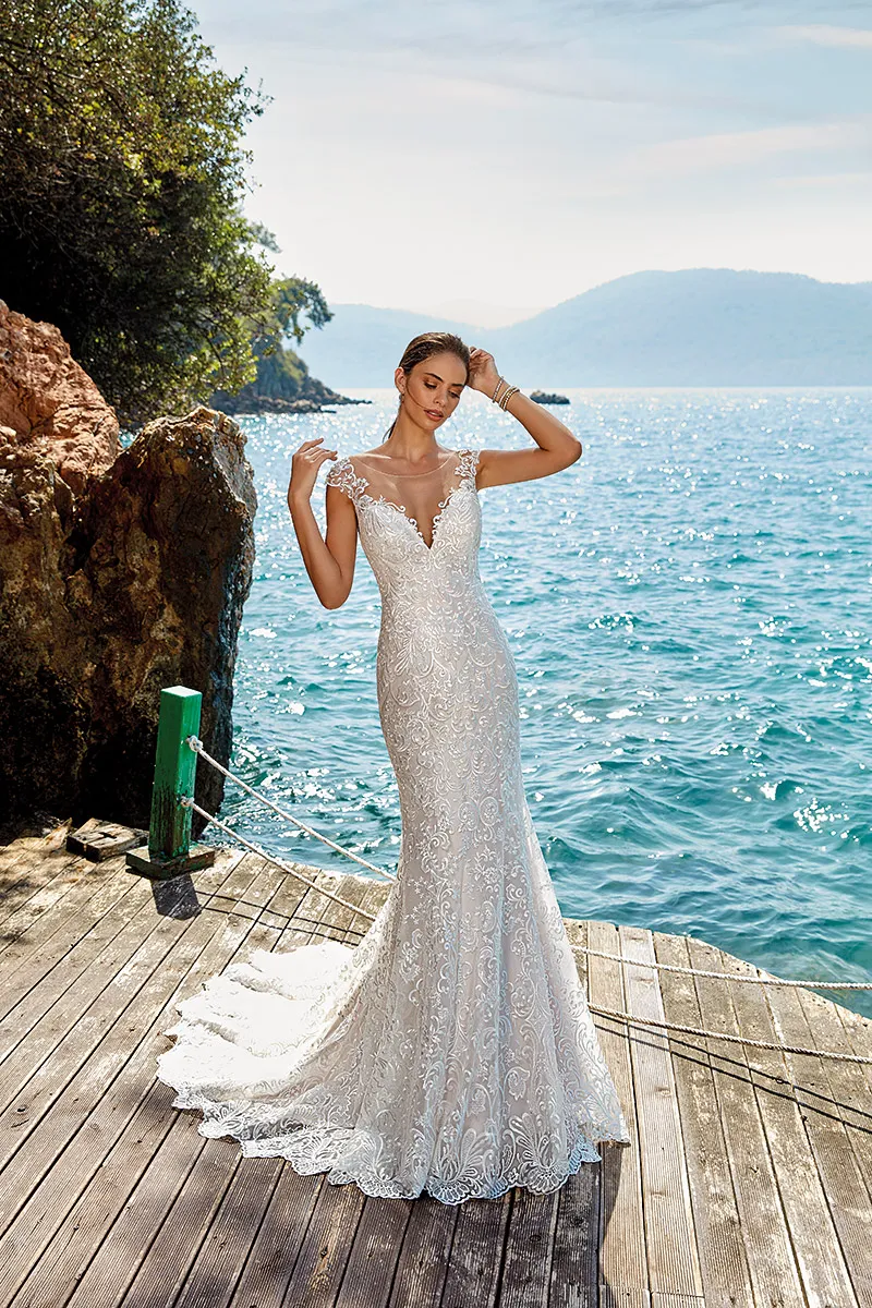 teal mermaid wedding dresses 20 Swoonworthy Unconventional Wedding Dresses like No Other!