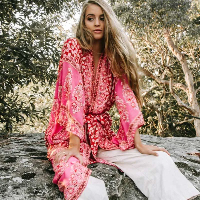 BOHO INSPIRÉ Été 3/4 Manches Floral Imprimé Maxi Kimono Cardigan Blusas Rayonne Lâche Femmes Chemises Blouse 2018 Vêtements de plage