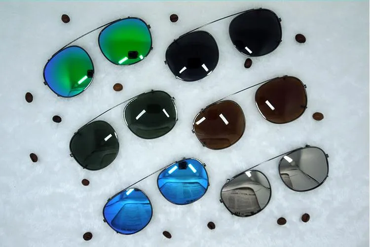 Nouveau style Cliptosh Sunglasses Lenses Flip Up Polaris Tip-on Clips Clips Eyewear Myopia 6 Colors Lens pour lemtosh