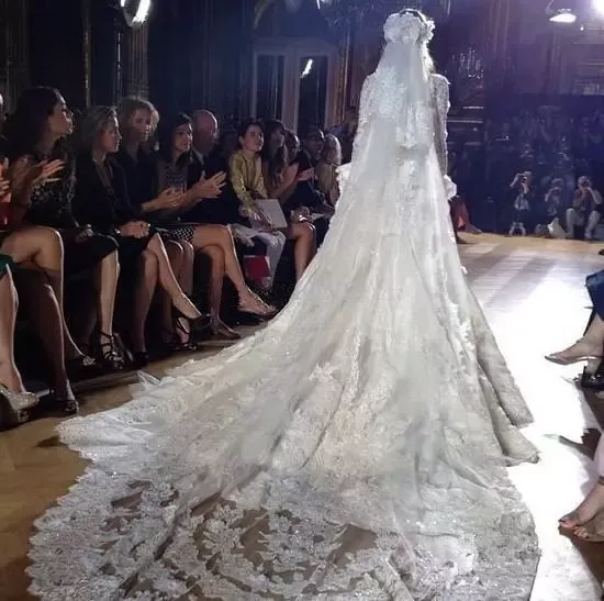 Luxry Zuhair Murad 2 Niveaux Long 5 M * 3 M Cathédrale Dentelle Bord Voile De Mariage De Mariée Livraison Gratuite