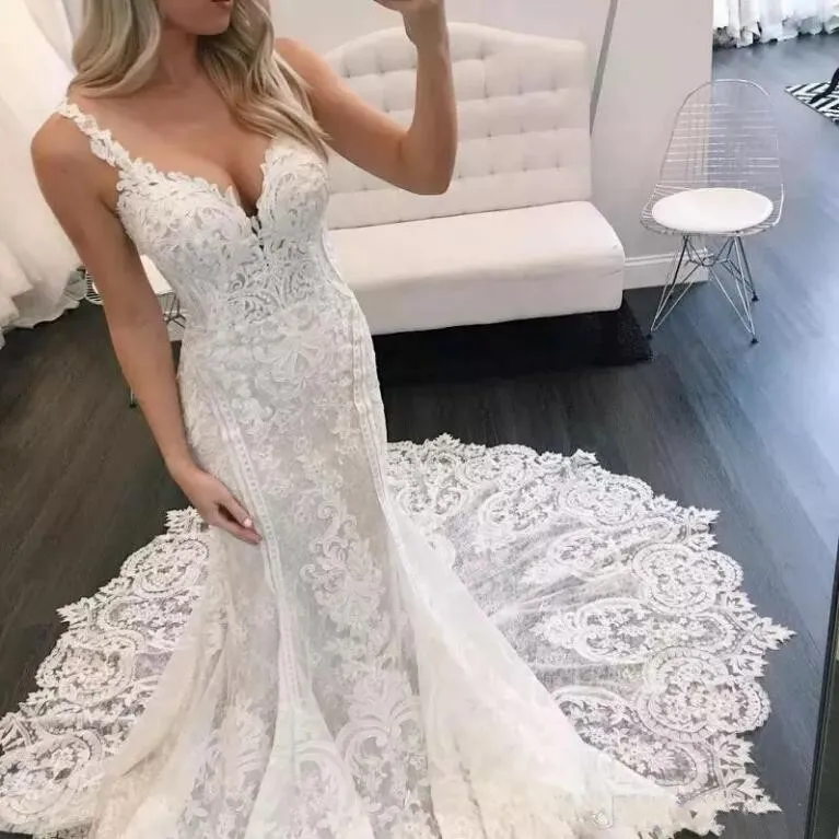 2018 Berta Elegant Mermaid Lace Wedding Dresses Appliqued Spaghetti V ...