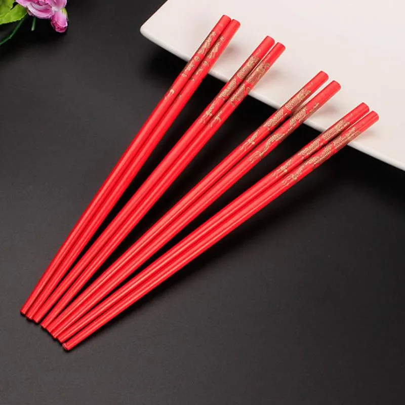 Chinese Traditional Wedding Pattern Chopsticks Happy Event Red Tableware Wedding Gift Kitchen Tools fast shipping F20173905