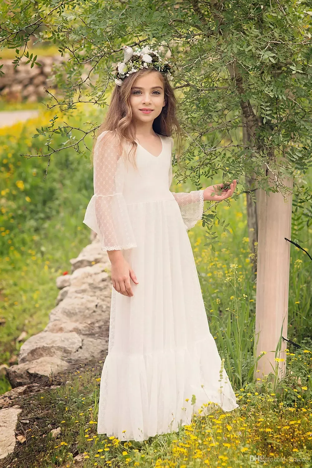 Primo abito di comunione ragazze 2019 Boho-chic Flower Girl Abites Maniche lunghe lunghezza bambini fatti personalizzati usura formale