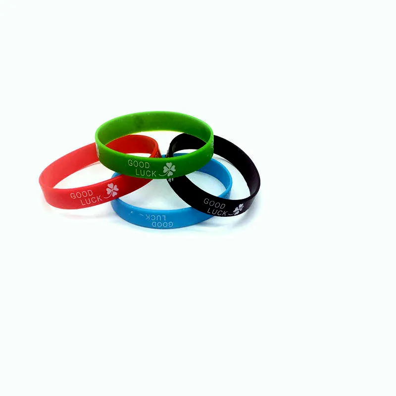 Jelly Silicone bracelet Imprimer Bonne chance trèfle à quatre feuilles Élastique large Bracelets en caoutchouc pour hommes bijoux pour femmes Manchette Accessoires de mode