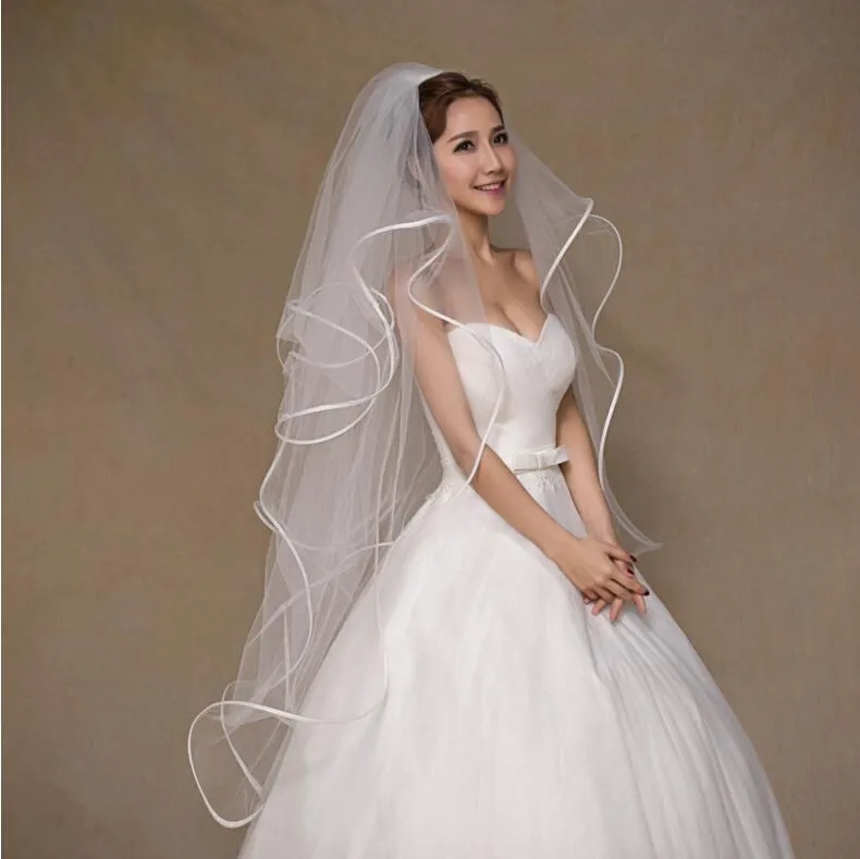 Voile de mariée en Tulle Simple et élégant, quatre couches avec peigne, longueur coude, bon marché, pour mariée, 244P