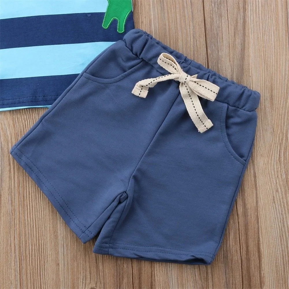 Dibujos animados de dinosaurios para bebés, niños, ropa de verano, rayas azules, mangas cortas, camiseta + pantalones cortos un conjunto de ropa informal para niños, niños pequeños, boutique de niños pequeños