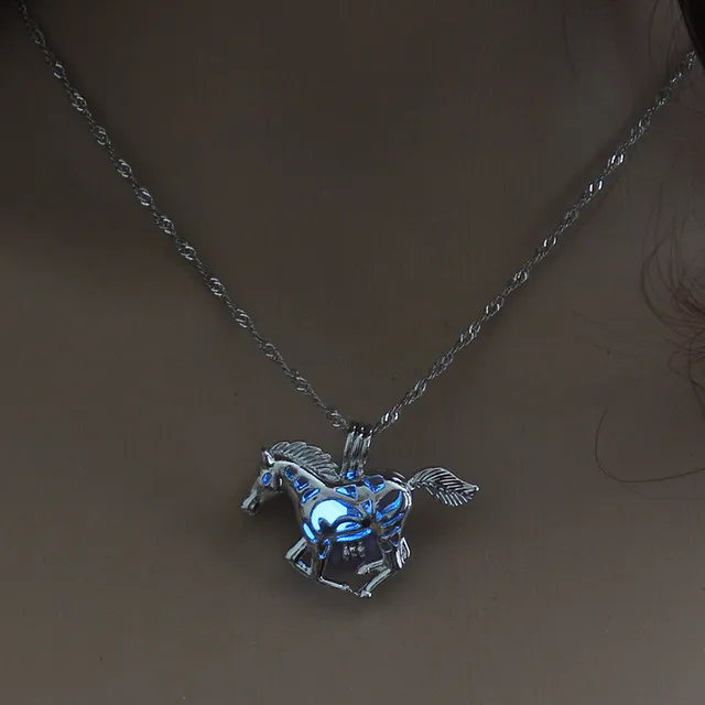 Retro horse glow in the dark necklace necklaces Silver Chain cheval Running horse jewelry For Mens Punk horse jewelry