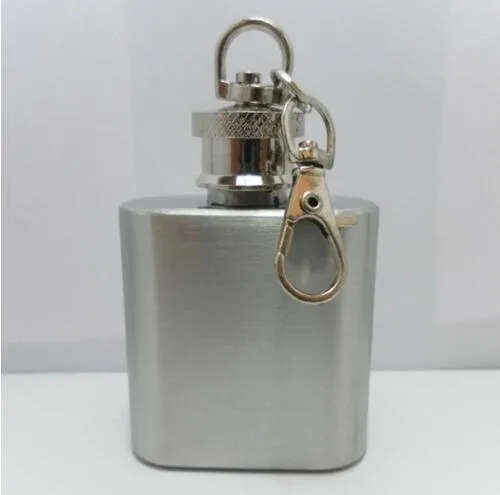 1oz stainless steel mini hip flask with keychain Portable party outdoor wine bottle with Key chains