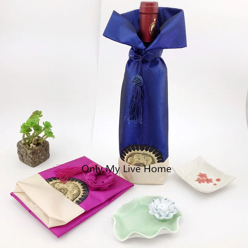 Cheap Chinese Wine Bottle Covers Bags Party Table Decoration Satin Fabric Bottle Cover Bag Christmas Wine Bags Wholesale fit 750ml 50pcs/lot