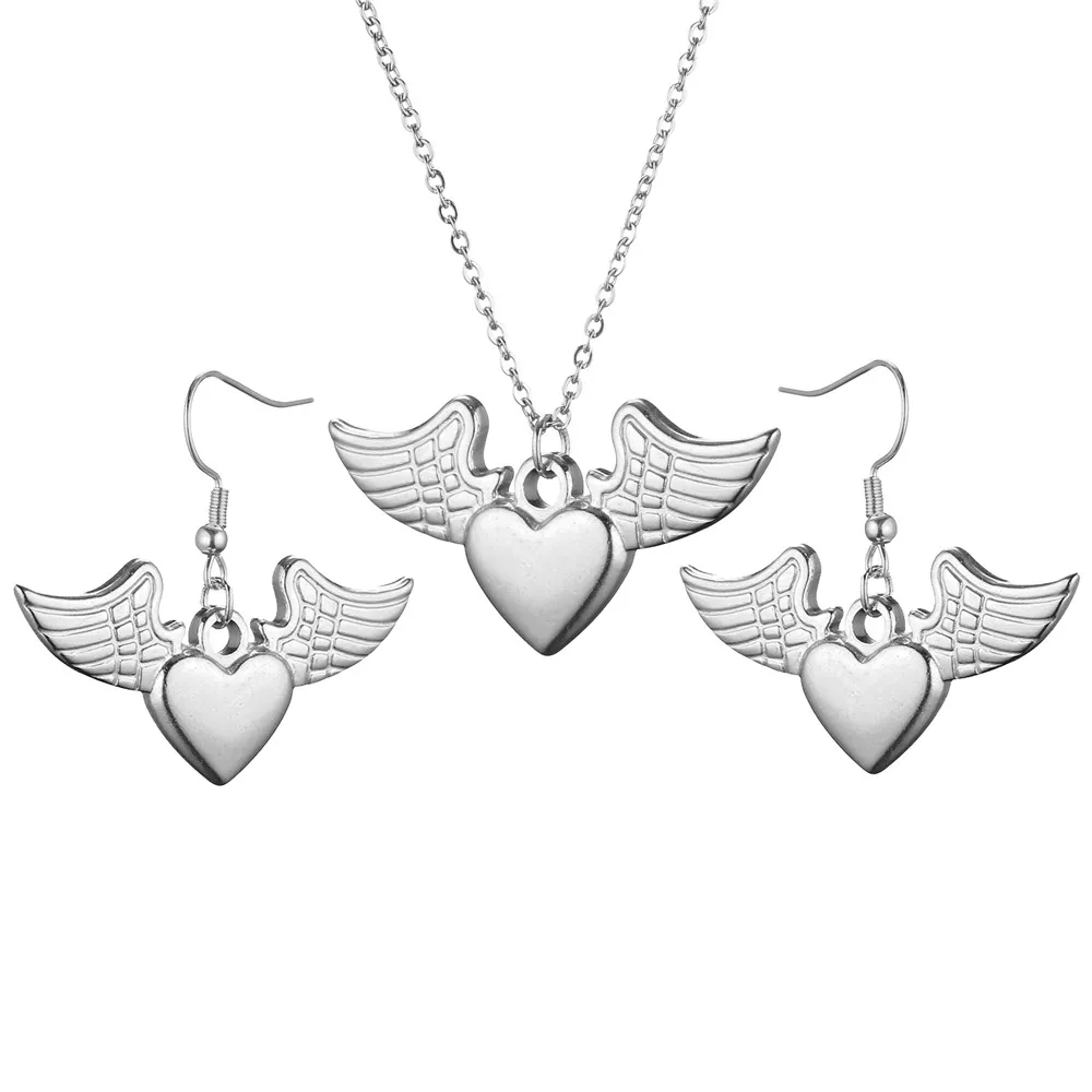 Ensembles de bijoux de coeur de mode Belle Saint-Valentin en acier inoxydable Colliers Chaullaces Ensembles d'oreilles pour les femmes en acier inoxydable