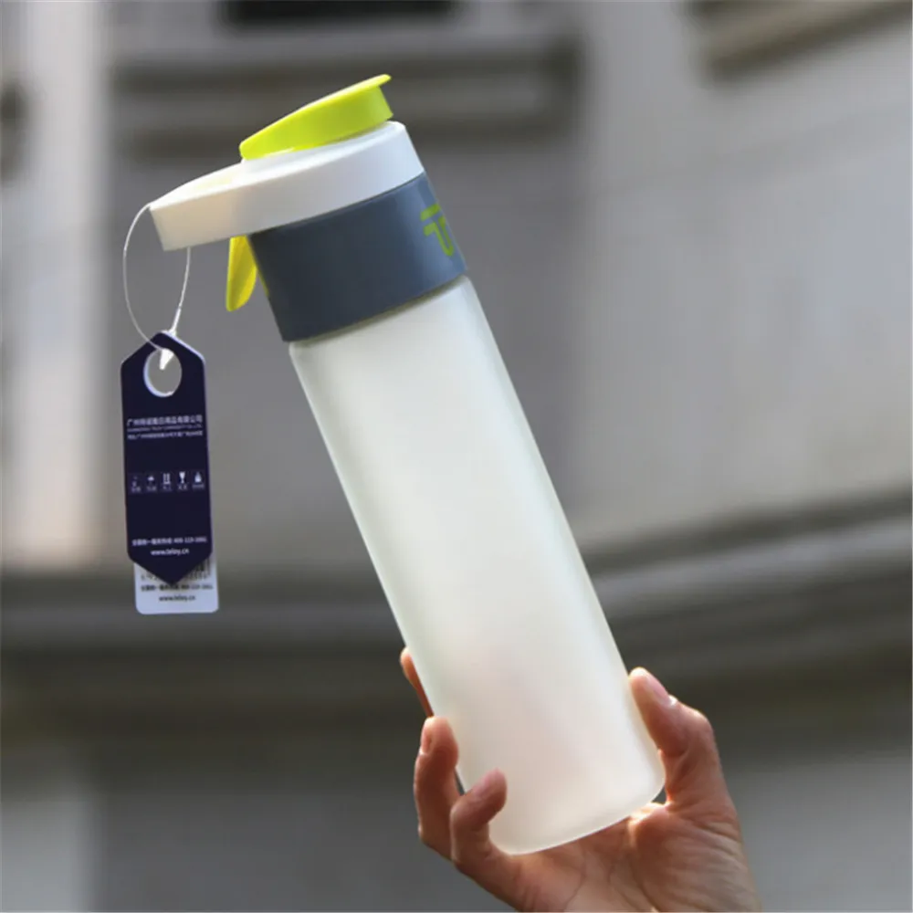 430 / 600ml Bärbar Spray Vattenflaska Sport Plast Miljövänlig Cykel Mina Vattenflaskor för Travel Outdoor Drink Bottle