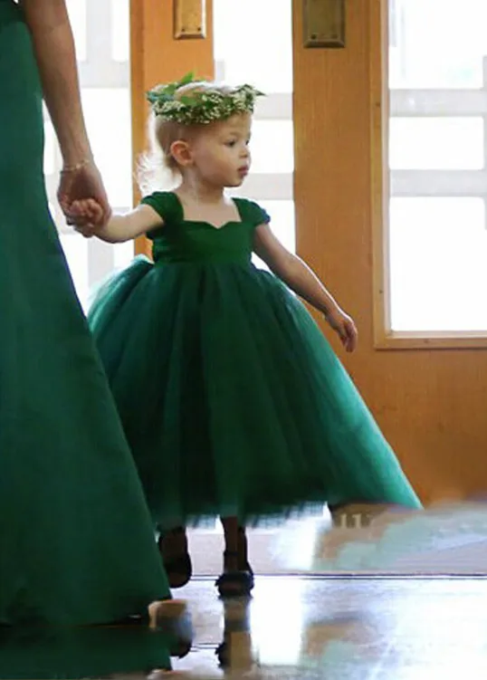 green girls dress Green Dot Pocket Little Girls Dress LARGE