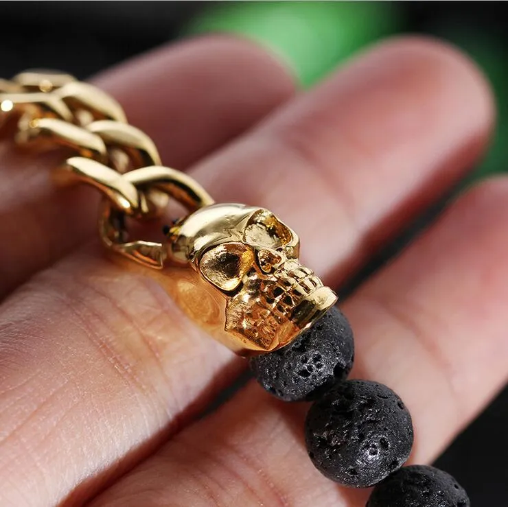 Contas de pedra de lava vulcânica preta com pulseiras de caveira de aço inoxidável de cor dourada pulseiras de travar corrente cubana elo pulseira Punk Man Wr285g